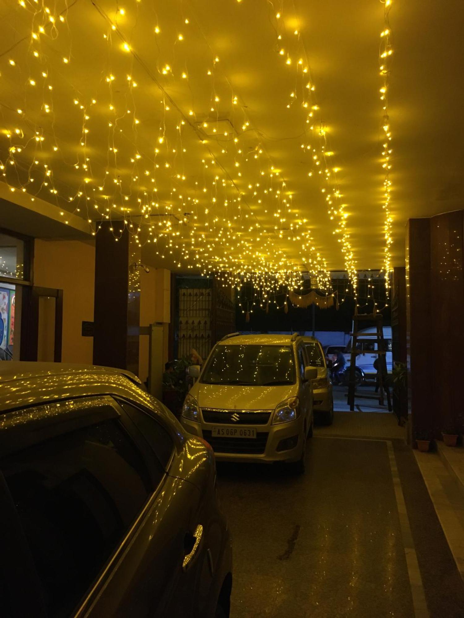 Hotel Indsurya Dibrugarh Ngoại thất bức ảnh